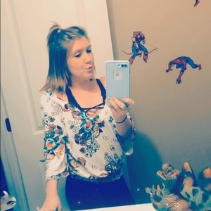 Meet your Posher, Kaelie